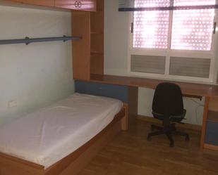 Bedroom of Flat to share in  Murcia Capital  with Balcony
