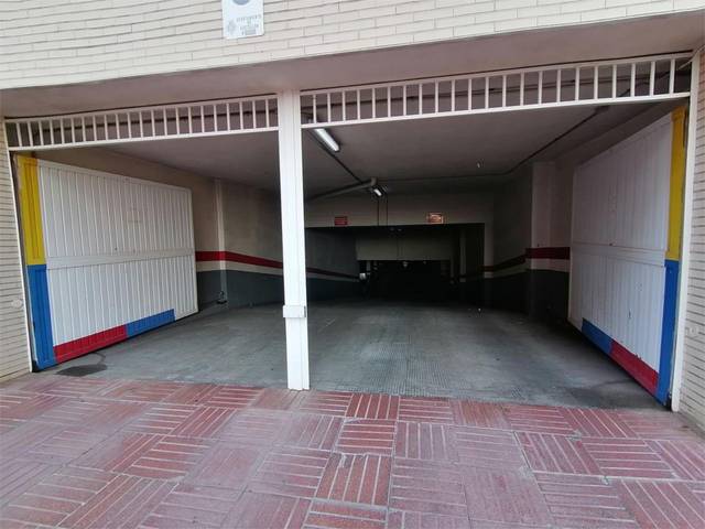 Garaje en Venta en Carrer Riu Támesis, 8 en Parque Sensal