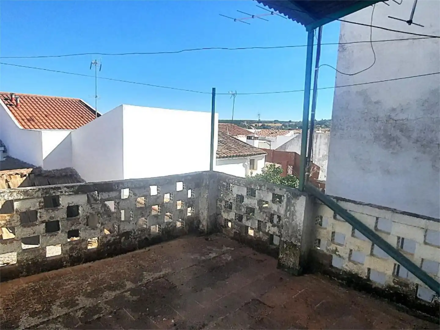 Exterior view of Duplexes for sale in Los Santos de Maimona  with Terrace and Balcony