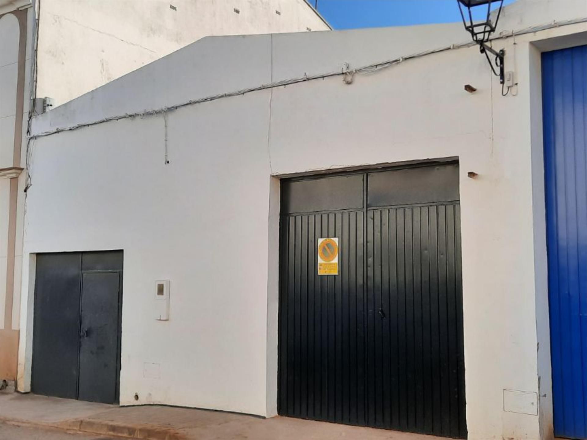 Exterior view of Industrial buildings for sale in Los Santos de Maimona