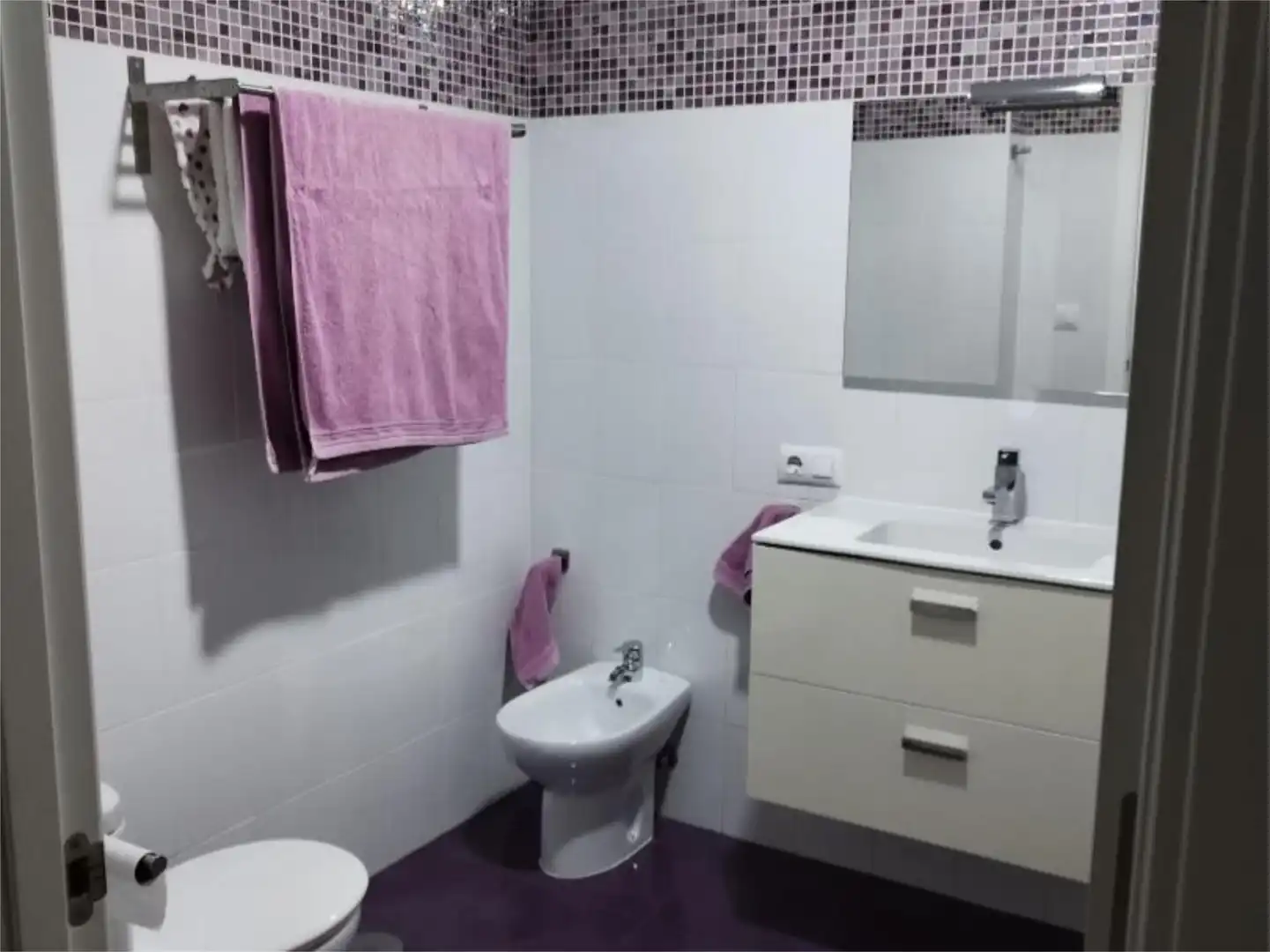 Flat for sale in Avenida Alcalde Emilio Rubiales, 6d, La Vega Bathroom of Flat for sale in Ubrique