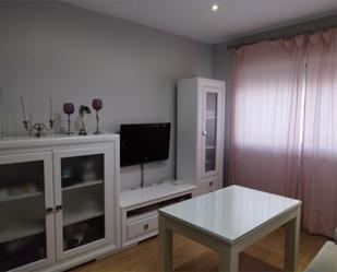 Living room of Flat for sale in Ubrique  with Parquet flooring and Storage room