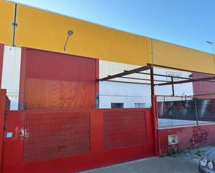 Vista exterior de Nau industrial de lloguer en La Puebla del Río