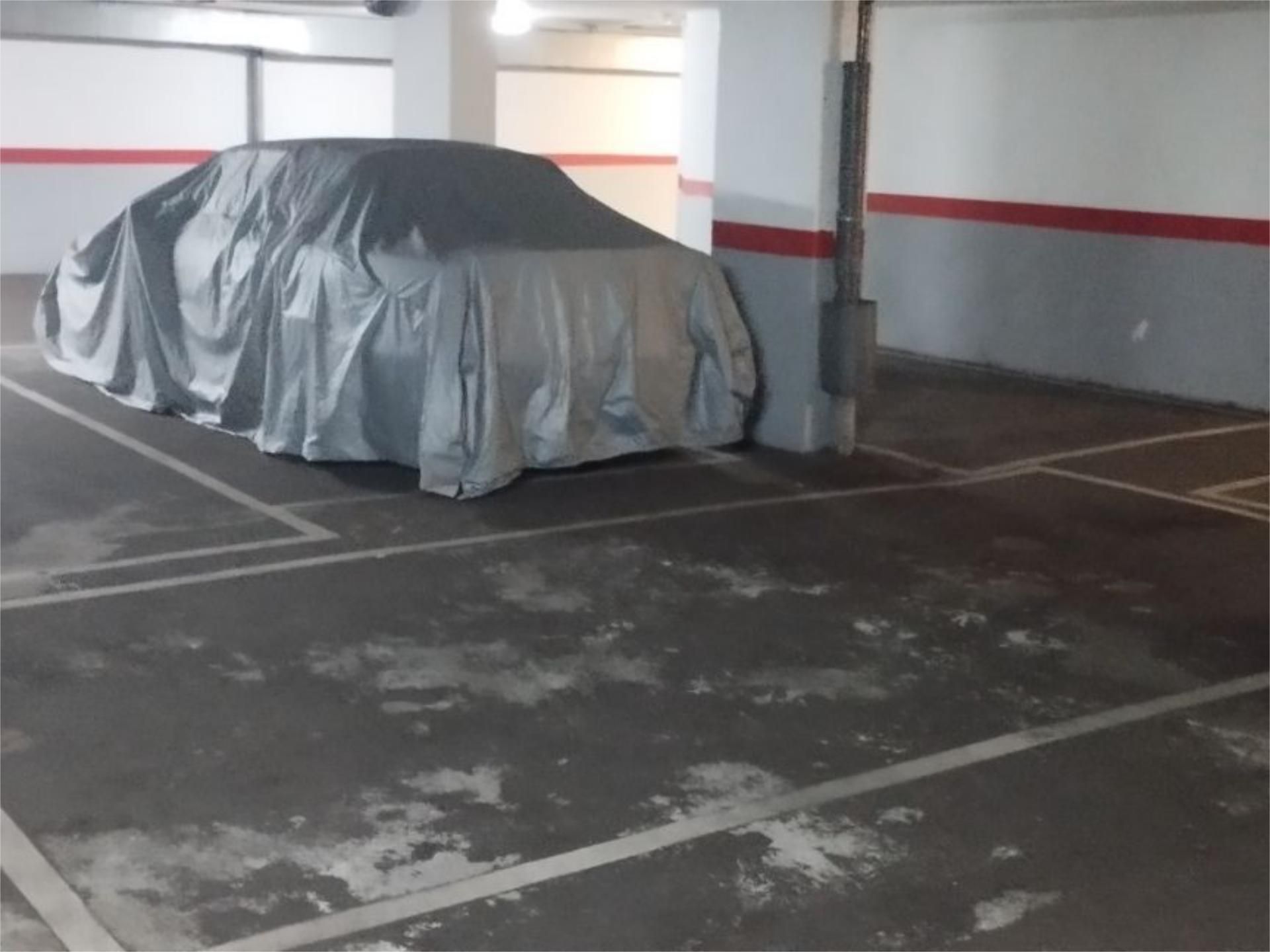 Aparcament de Garatge en venda en  Madrid Capital