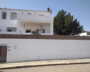 Vista exterior de Casa o xalet en venda en Santa Elena amb Terrassa, Piscina i Balcó