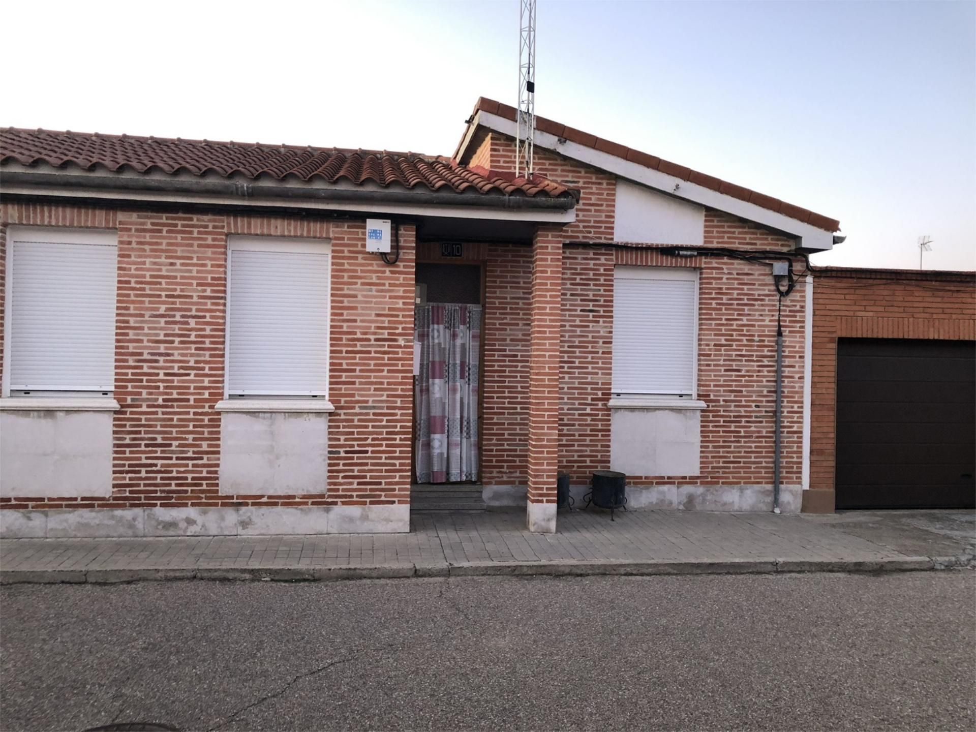 Single-family semi-detached for sale in Calle Niño Jesús, 10, La Seca