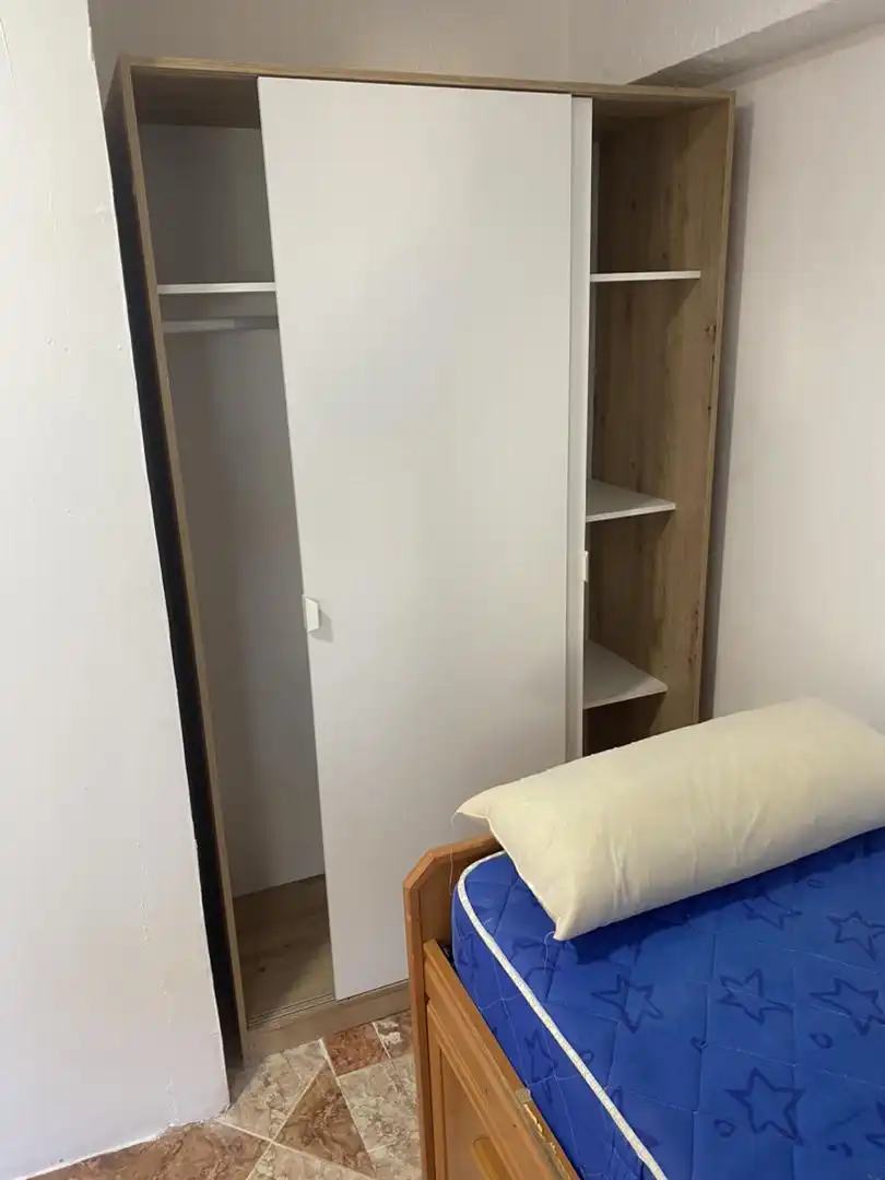 Habitació a Puerto de Navacerrada, 3, Juan XXIII - Rochelambert Habitació a Puerto de Navacerrada, 3, Juan XXIII - Rochelambert