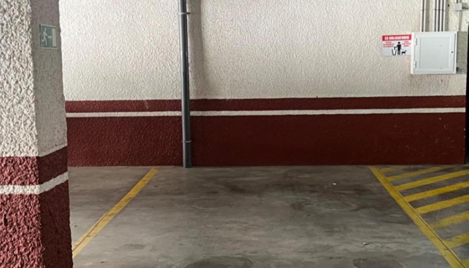 Garaje de alquiler en Avenida del Sol, 14, Hacienda Torrequebrada, Málaga - imagen 1 Foto 1 de Garaje de alquiler en Avenida del Sol, 14, Hacienda Torrequebrada, Málaga