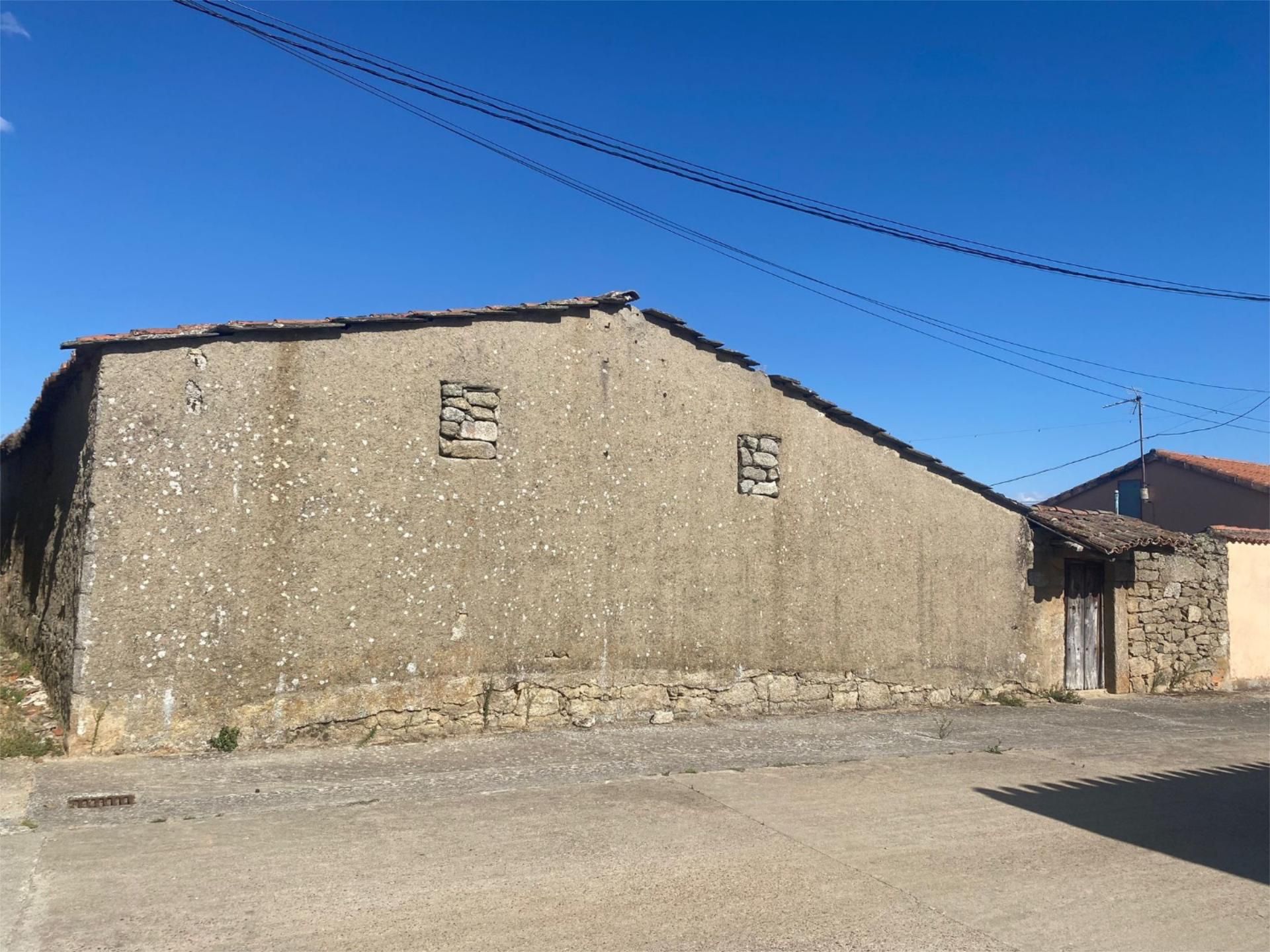 Exterior view of House or chalet for sale in Muelas del Pan  with Furnished