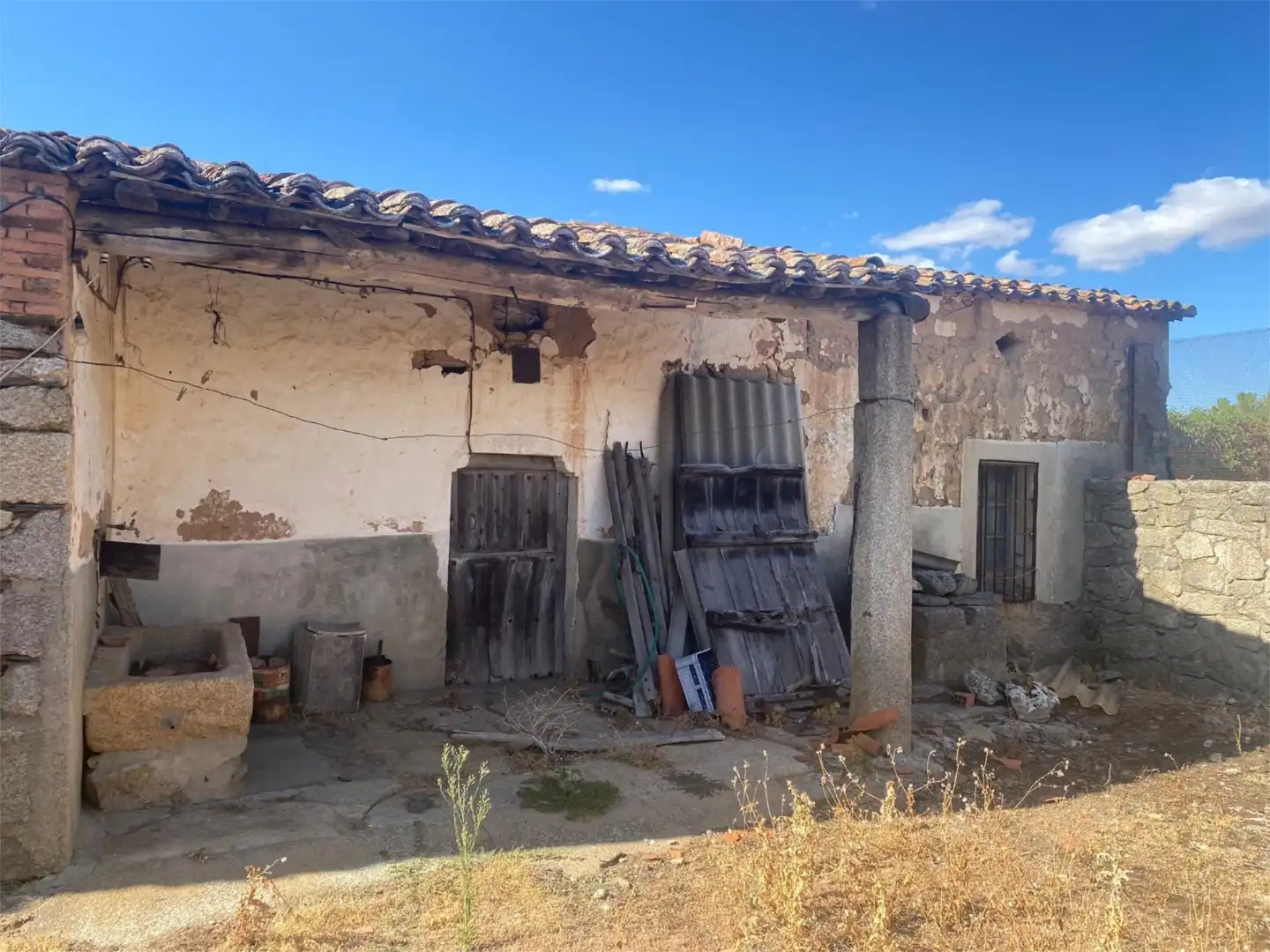 Houses for sale in Calle Damas, 21, Muelas del Pan Exterior view of Houses for sale in Muelas del Pan with Furnished