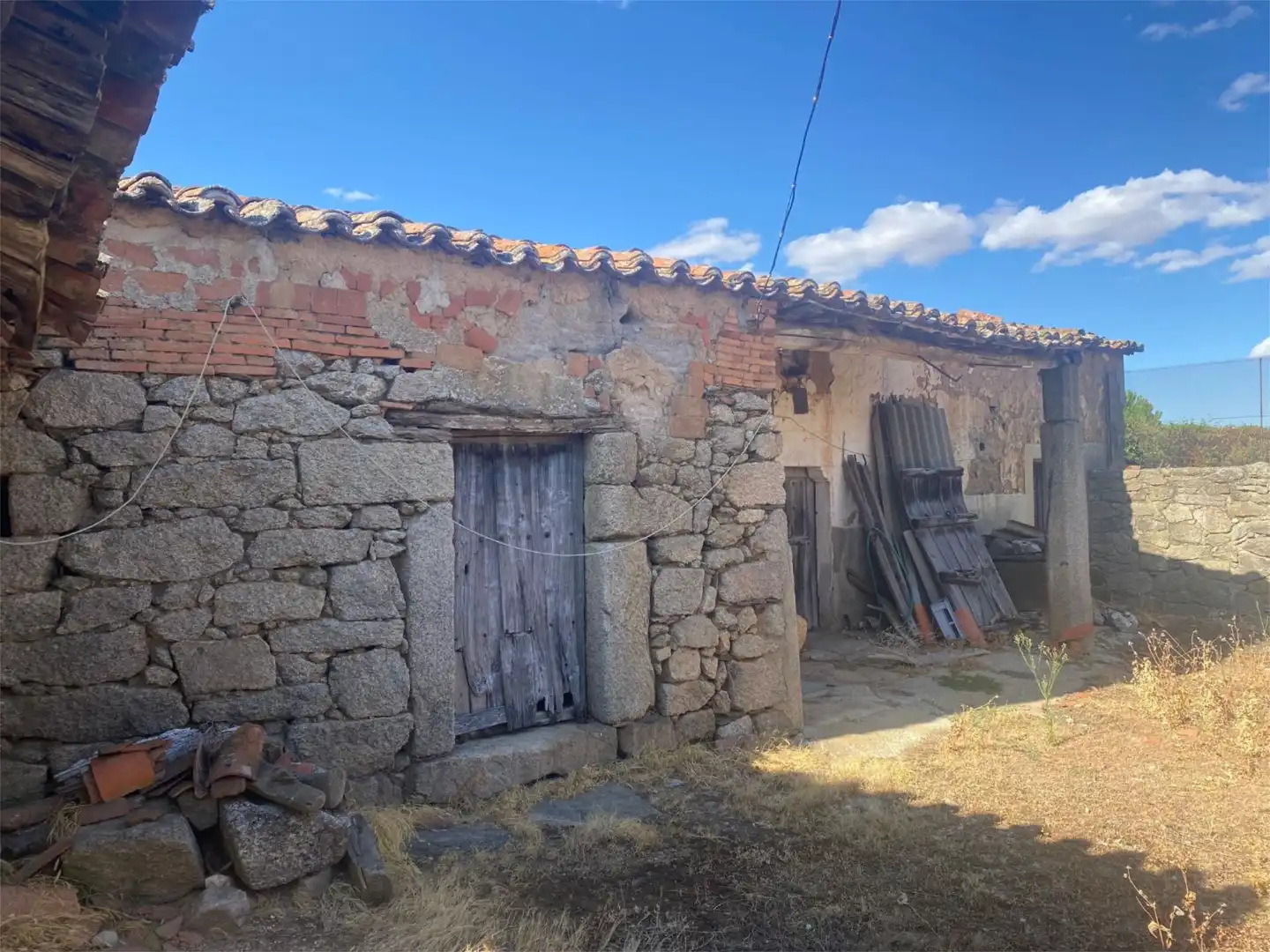 Houses for sale in Calle Damas, 21, Muelas del Pan Exterior view of Houses for sale in Muelas del Pan with Furnished