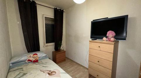 Foto 2 de Pis per a compartir a Avinguda D'alfons XIII, 563, Artigues, Badalona