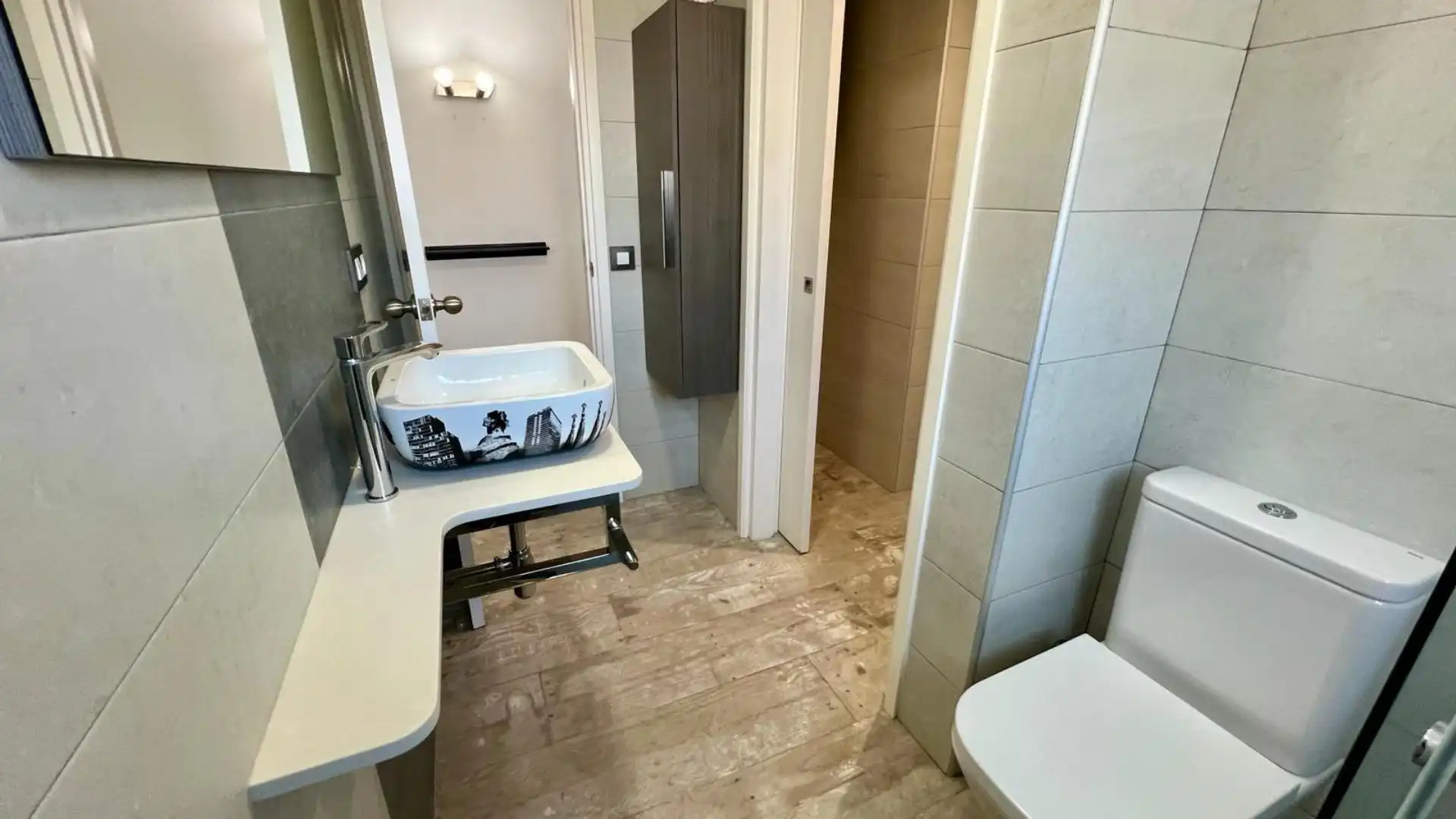 Apartamento en venta en Carrer Assutzena, 37, Els Griells Baño de Apartamento en venta en L'Estartit con Aire acondicionado, Terraza y Balcón