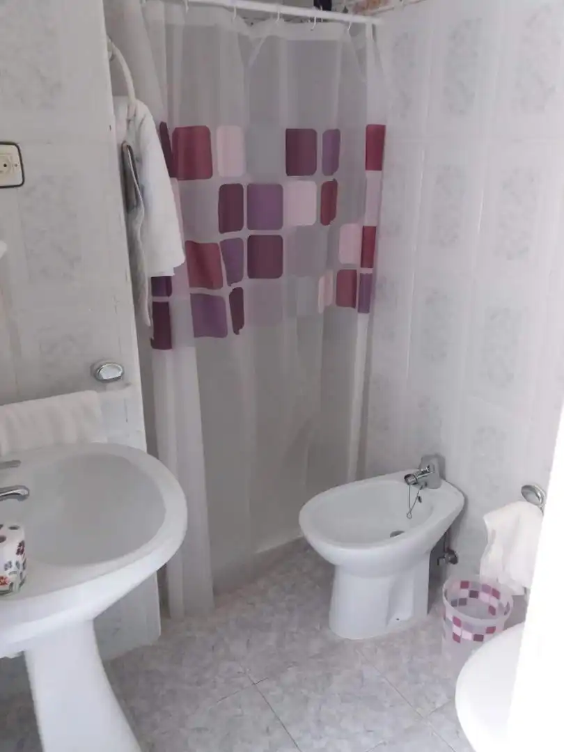 Detached homes for sale in Calle Elias Serrano, 24, Minas de Riotinto Bathroom of Detached homes for sale in Minas de Riotinto with Furnished, Oven and Washing machine
