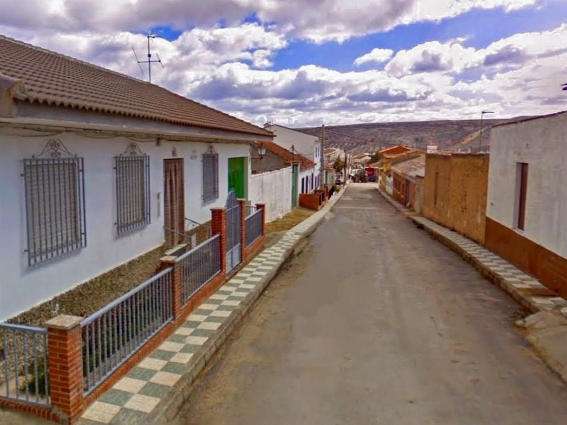 Vista exterior de Casa o xalet en venda en Huélago amb Aire condicionat i Terrassa
