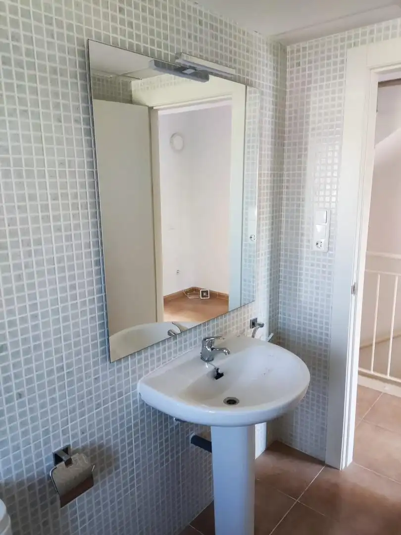 Baño de Dúplex en venta en Cuevas del Almanzora con Aire acondicionado, Terraza y Piscina