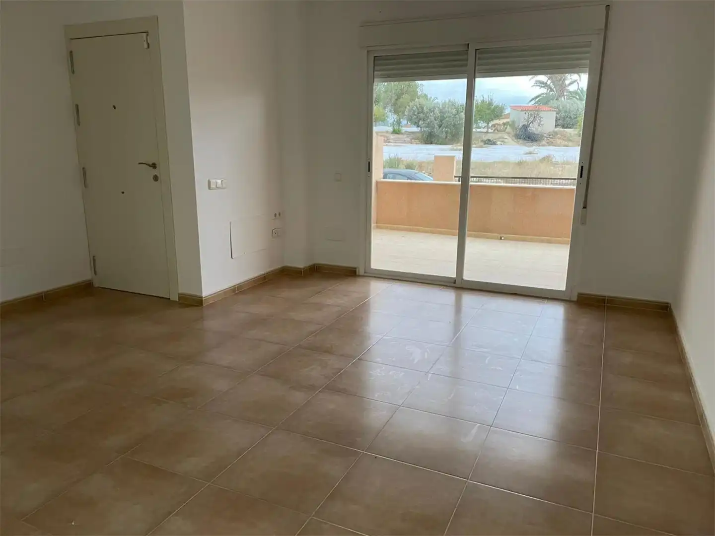 Dúplex en venta en Cuevas del Almanzora con Aire acondicionado, Terraza y Piscina