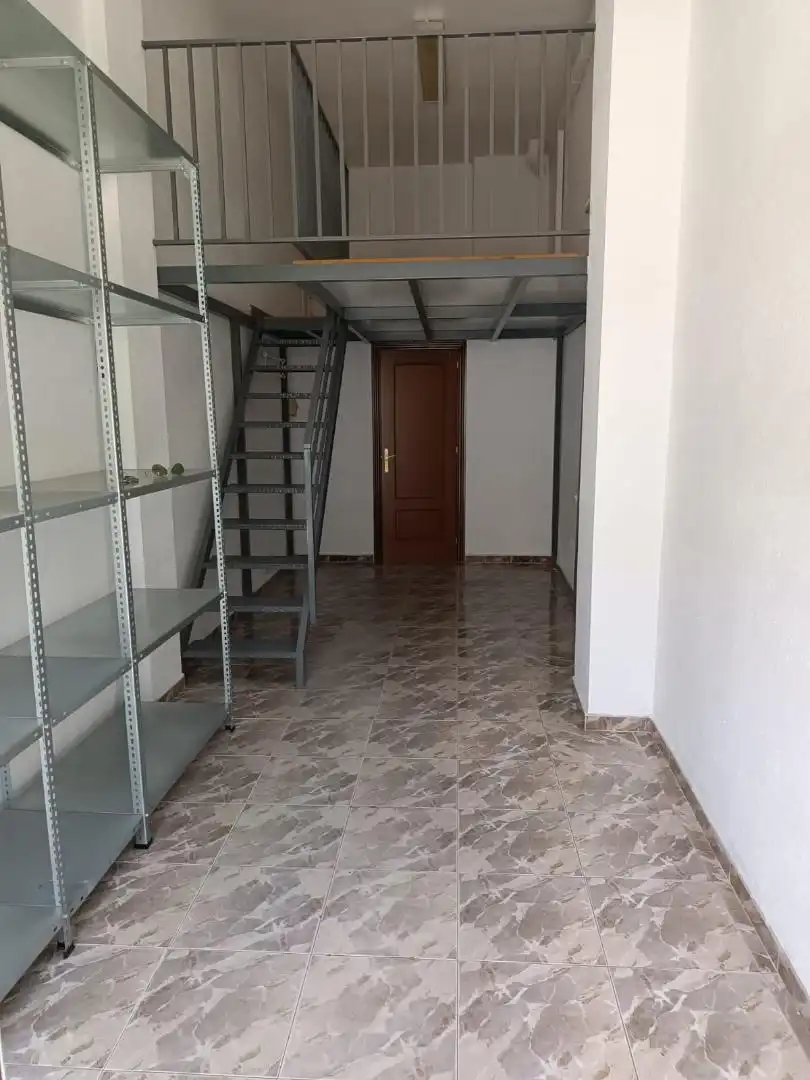 Storage room for sale in Jaén