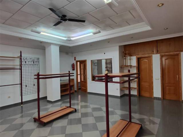 Local comercial en Alquiler en Calle San Cristóbal, 9 en Huéscar