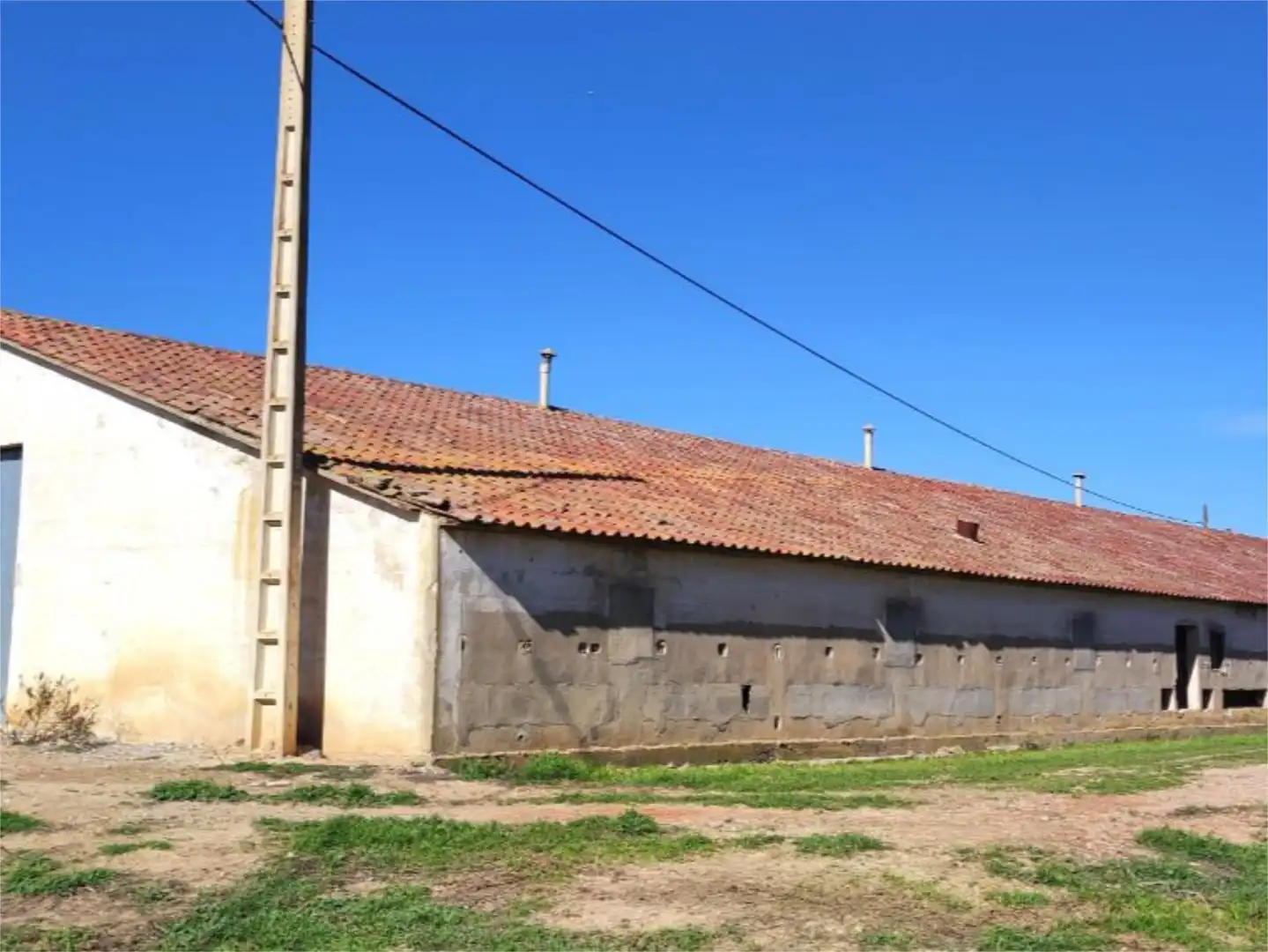 Fabrikhallen zum Verkauf in Calle Carretera, 19, Pueyo de Santa Cruz Außenansicht von Fabrikhallen zum Verkauf in Pueyo de Santa Cruz
