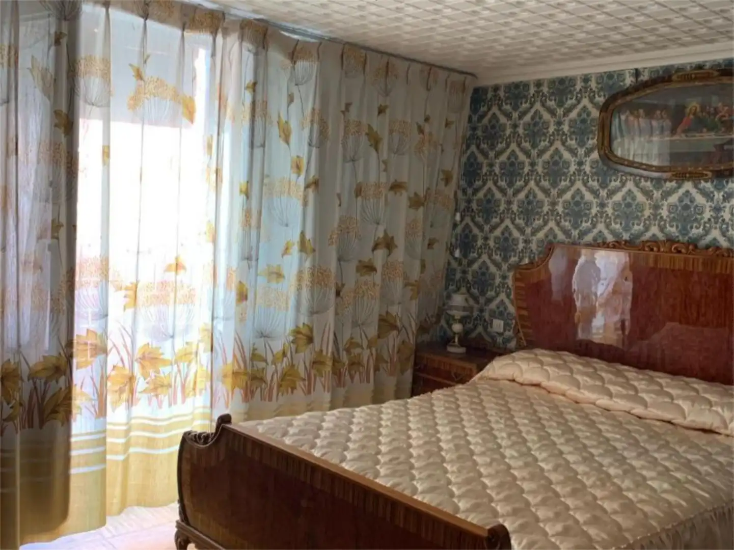 Habitación de Casa adosada en venta en Torrijo de la Cañada con Terraza, Trastero y Amueblado