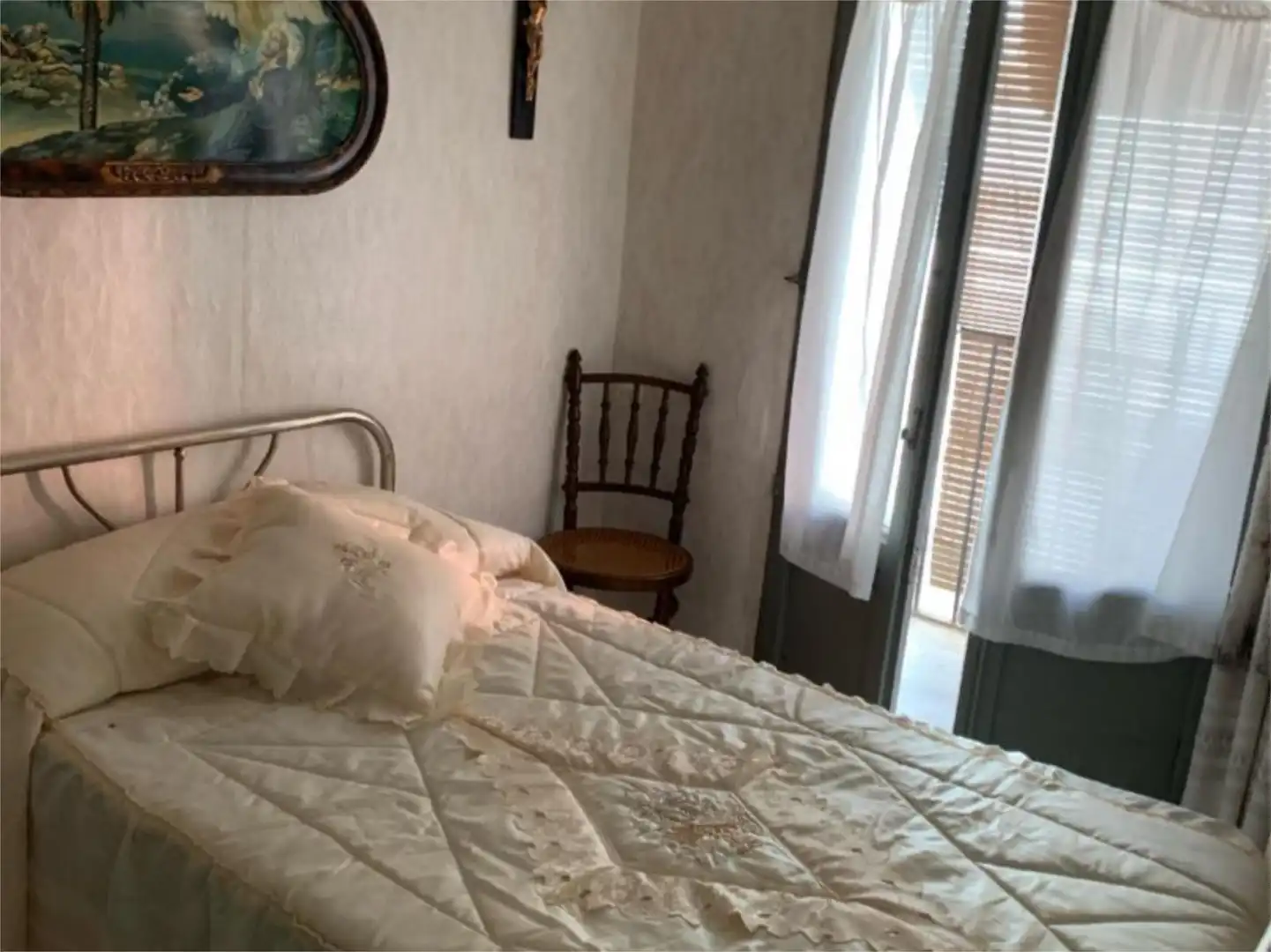 Habitación de Casa adosada en venta en Torrijo de la Cañada con Terraza, Trastero y Amueblado
