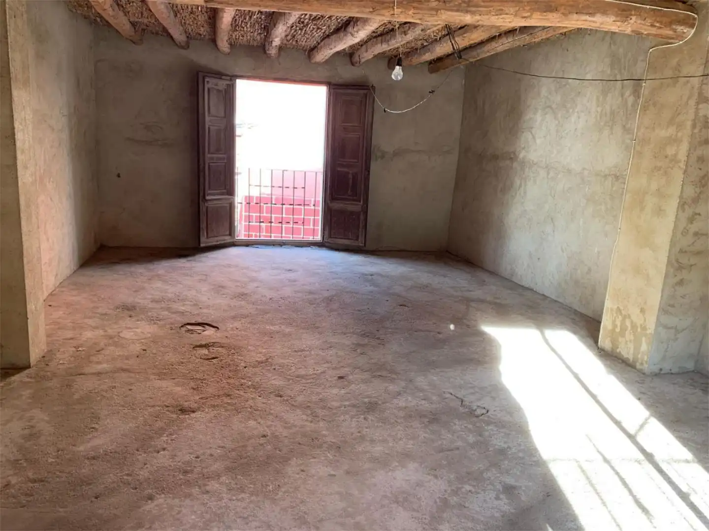 Casa adosada en venta en Torrijo de la Cañada con Terraza, Trastero y Amueblado