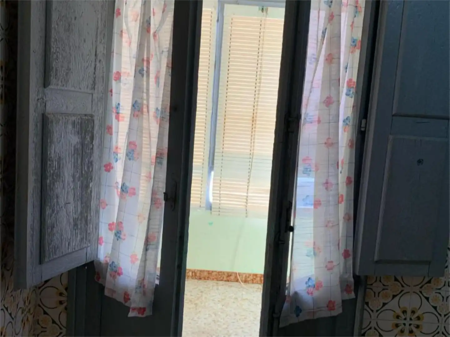 Habitación de Casa adosada en venta en Torrijo de la Cañada con Terraza, Trastero y Amueblado