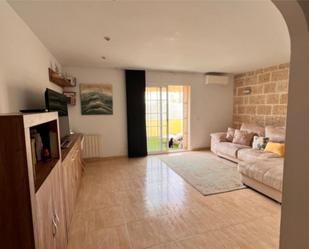 Living room of Single-family semi-detached for sale in Maó  with Air Conditioner, Terrace and Balcony