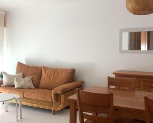 Sala d'estar de Pis en venda en Teo amb Balcó