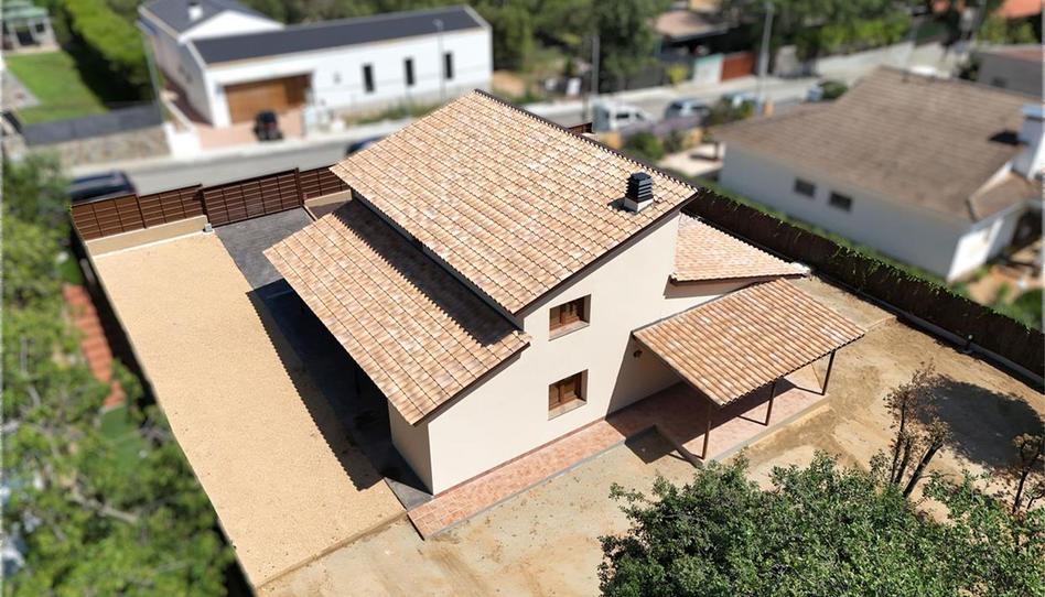 Foto 1 de vivenda d'obra nova a Pis en venda a Avenida Les Roquetes, L'Ametlla del Vallès, Barcelona