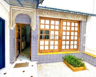 Außenansicht von Einfamilien-Reihenhaus zum verkauf in Brea de Tajo mit Terrasse