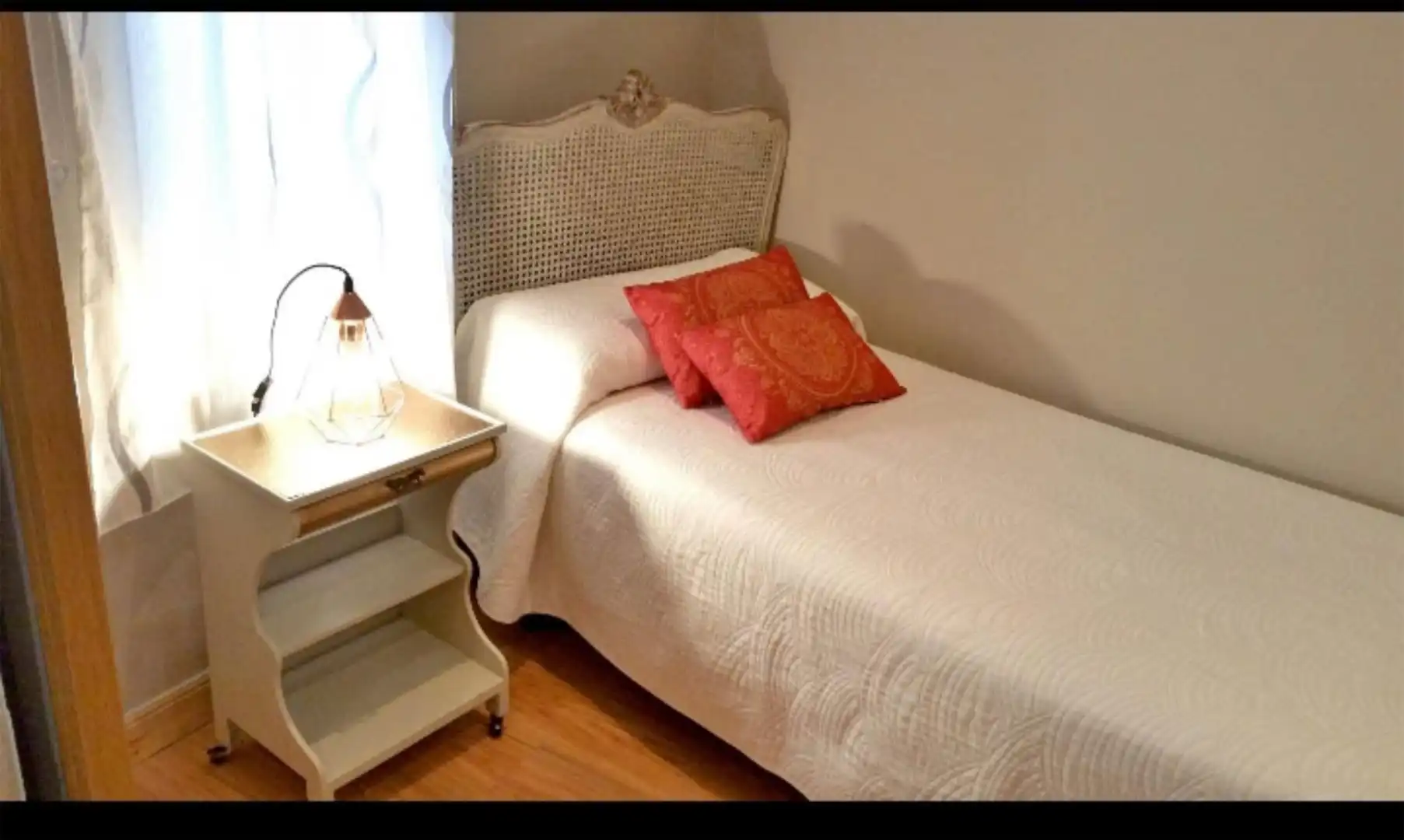 Schlafzimmer von Wohnung zur untervermieten in Gandia mit Klimaanlage, Möbliert und Ofen