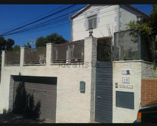 Vista exterior de Casa o xalet en venda en  Barcelona Capital amb Aire condicionat, Terrassa i Piscina