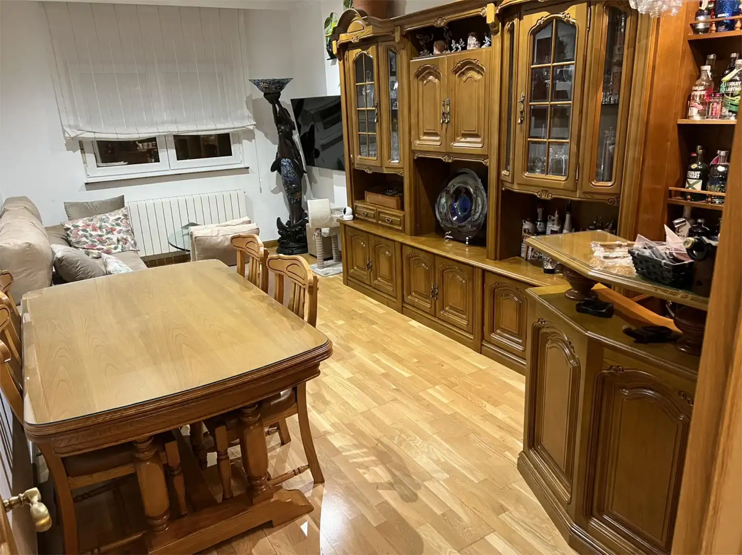 Flat for rent in Rúa Hortensia, 3, A Piriganlla - Albeiros - Garabolos Dining room of Flat for rent in Lugo with Heating, Furnished and Oven