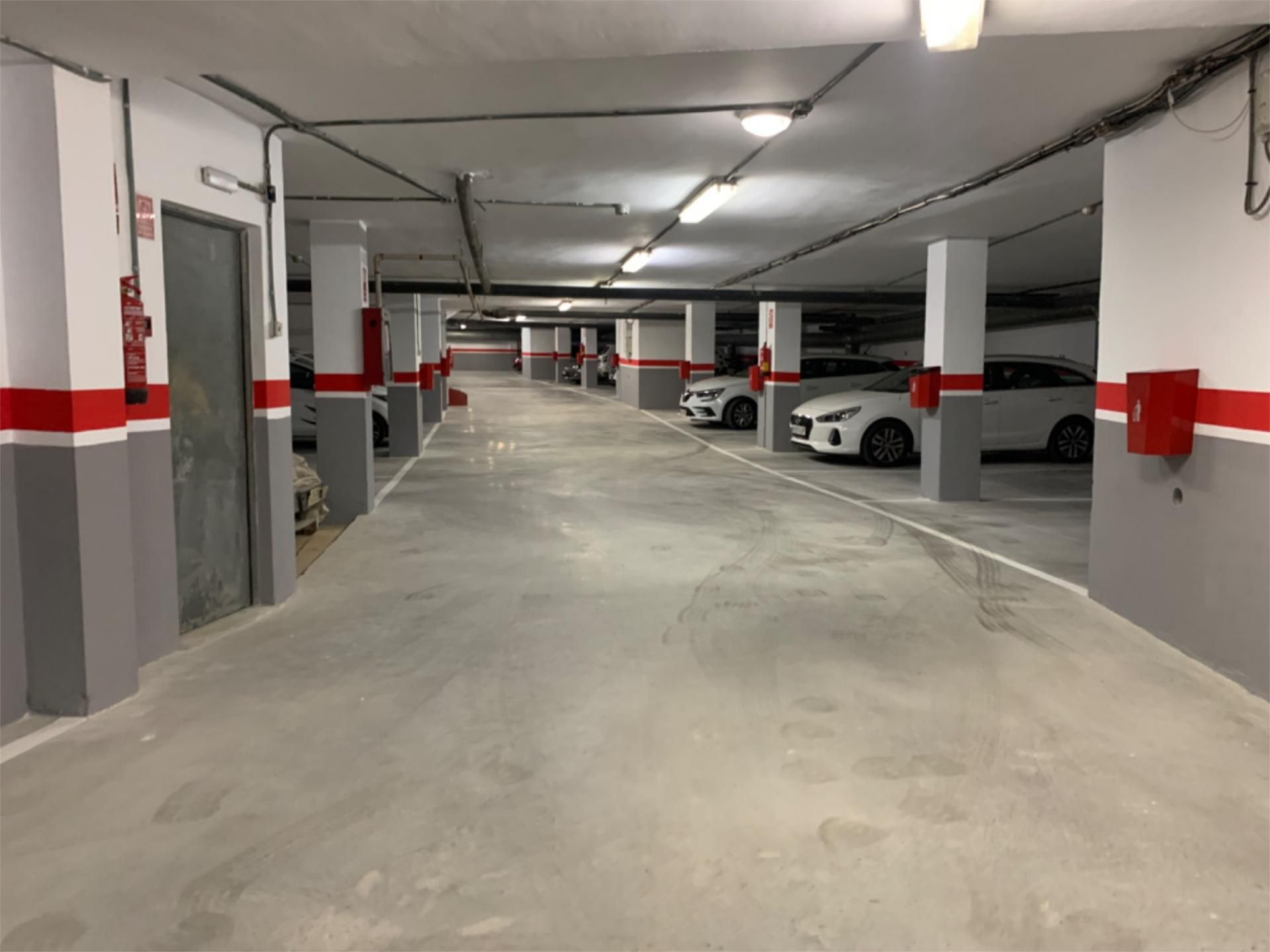 Aparcament de Garatge en venda en  Almería Capital