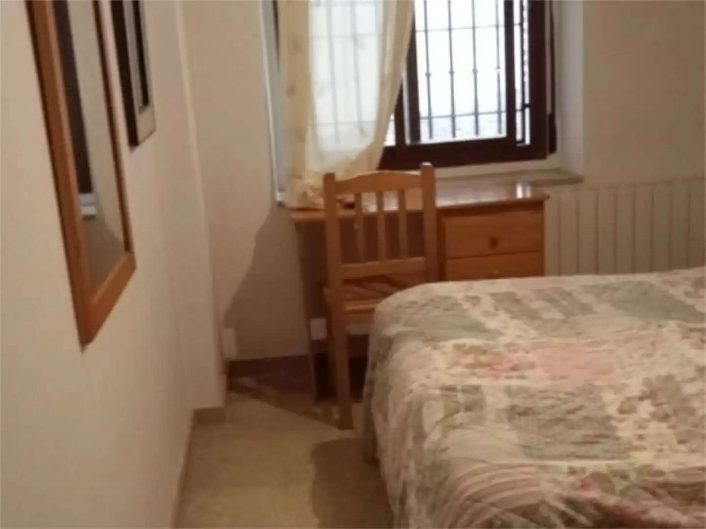 Habitación de Piso en venta en Jaén con Aire acondicionado, Calefacción y Jardín privado