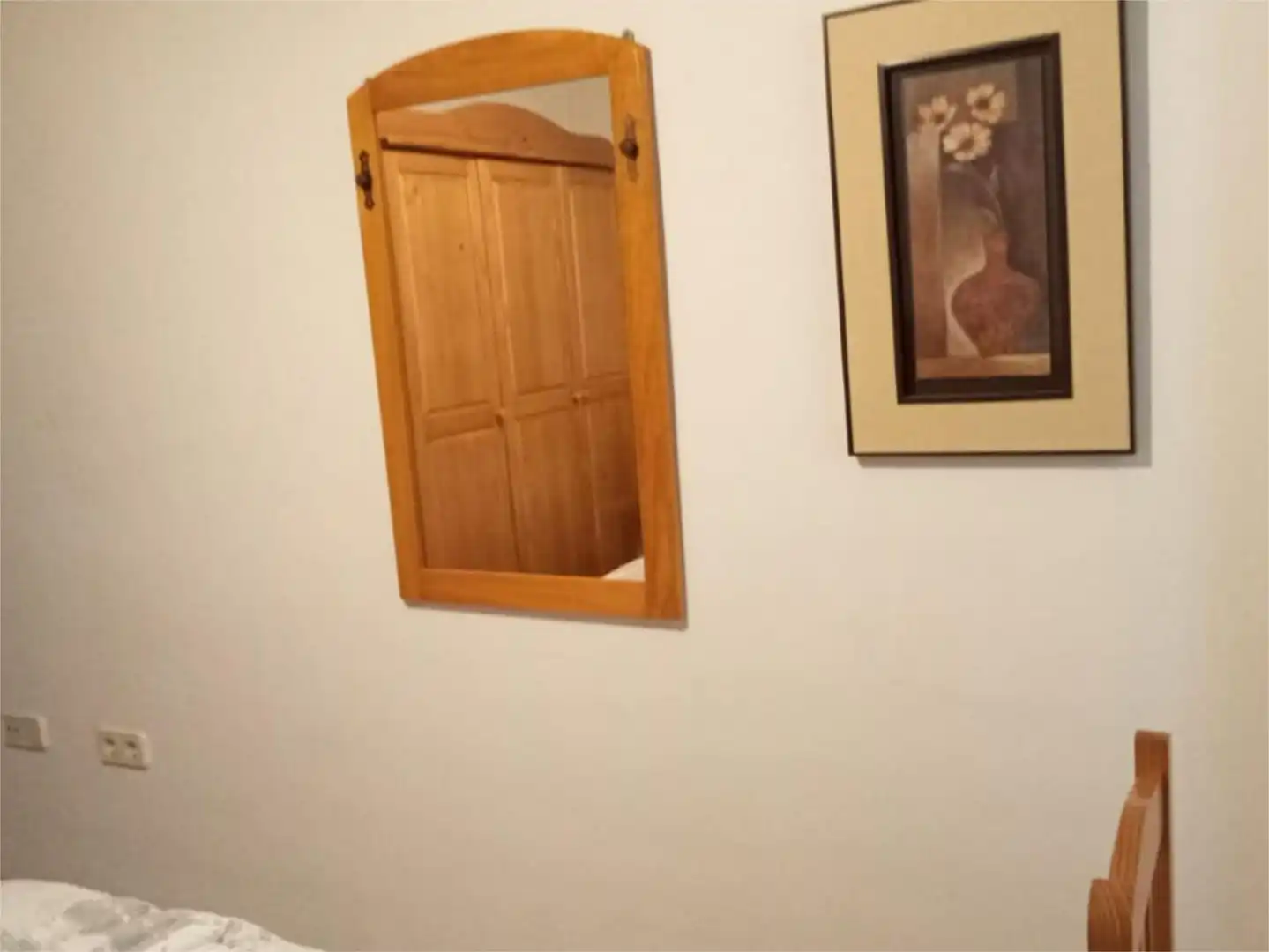Piso en venta en Calle Alcalá Wenceslada, 4, Ctra. Circunvalación - La Magdalena Habitación de Piso en venta en Jaén con Aire acondicionado, Calefacción y Jardín privado
