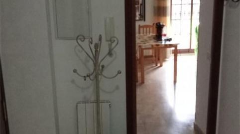 Foto 2 de Piso en venta en Calle Alcalá Wenceslada, 4, Ctra. Circunvalación - La Magdalena,  Jaén Capital