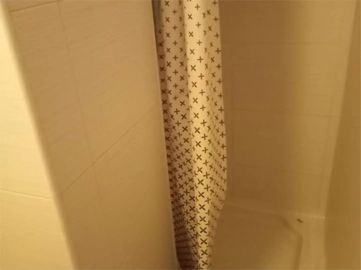 Piso en venta en Calle Alcalá Wenceslada, 4, Ctra. Circunvalación - La Magdalena Baño de Piso en venta en Jaén con Aire acondicionado, Calefacción y Jardín privado