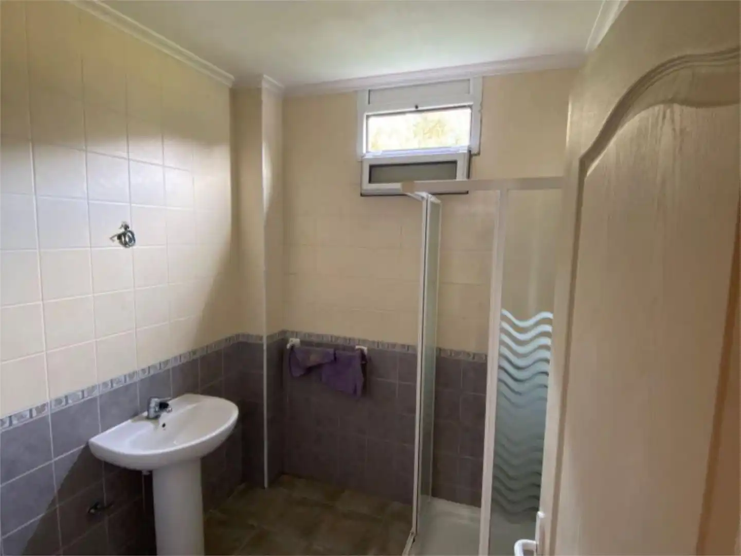 Bathroom of Commercial properties for rent in Voto