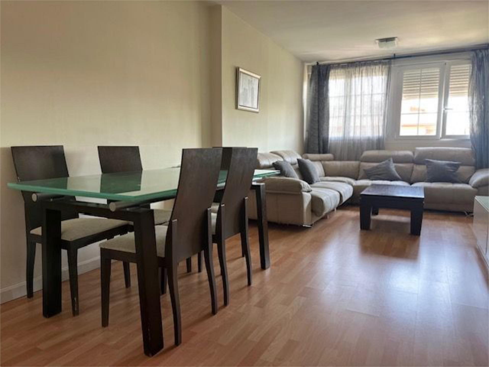 Living room of Flat for sale in Humanes de Madrid  with Air Conditioner, Heating and Private garden