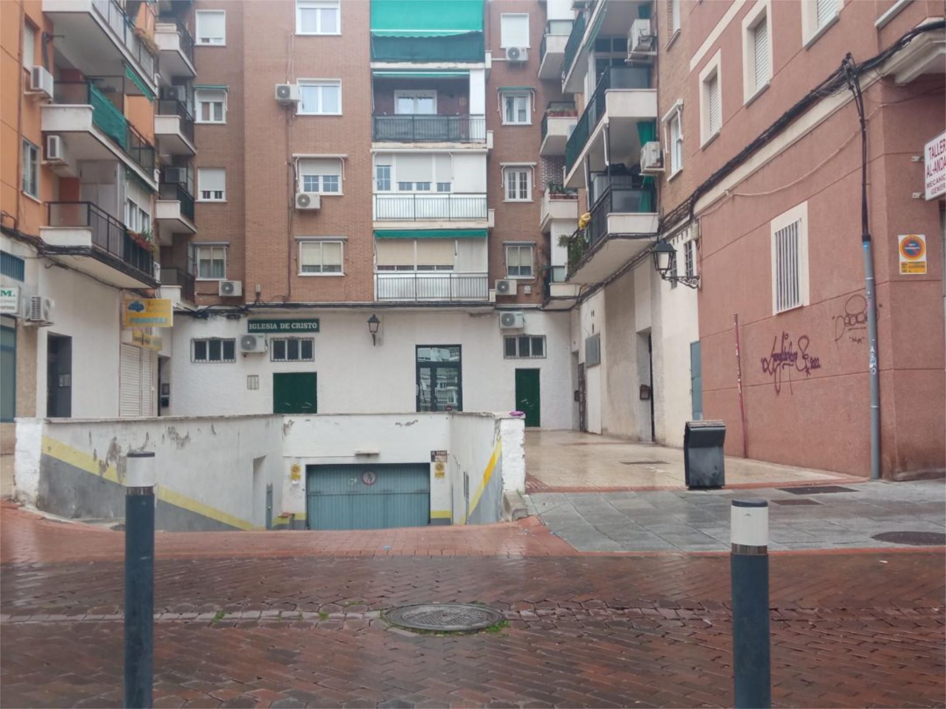 Exterior view of Garage for sale in Alcorcón