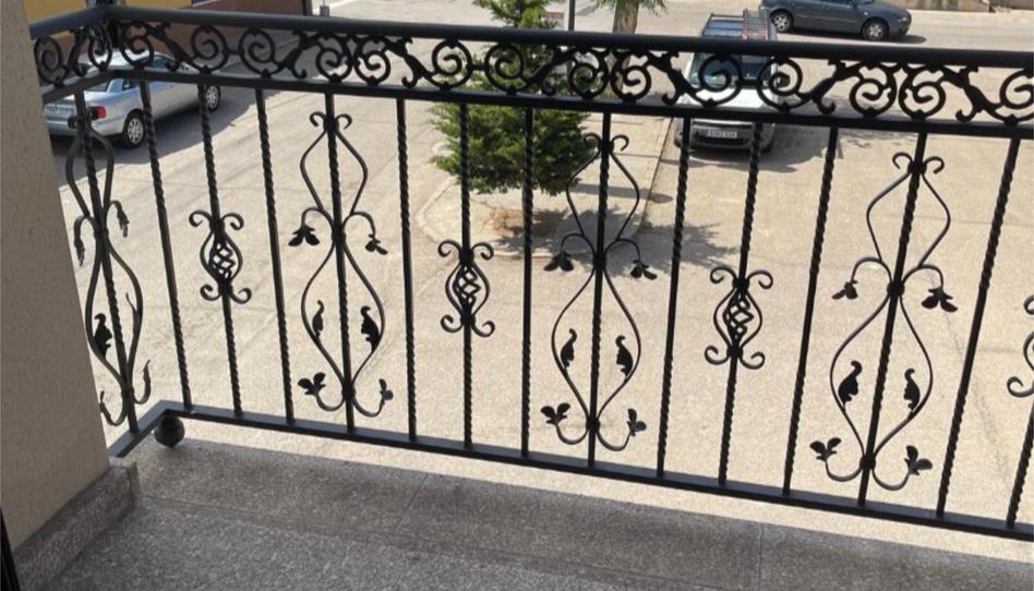 Casa adosada en venda a Calle General Franco, 29, Roales, Zamora - imatge 1 Foto 1 de Casa adosada en venda a Calle General Franco, 29, Roales, Zamora