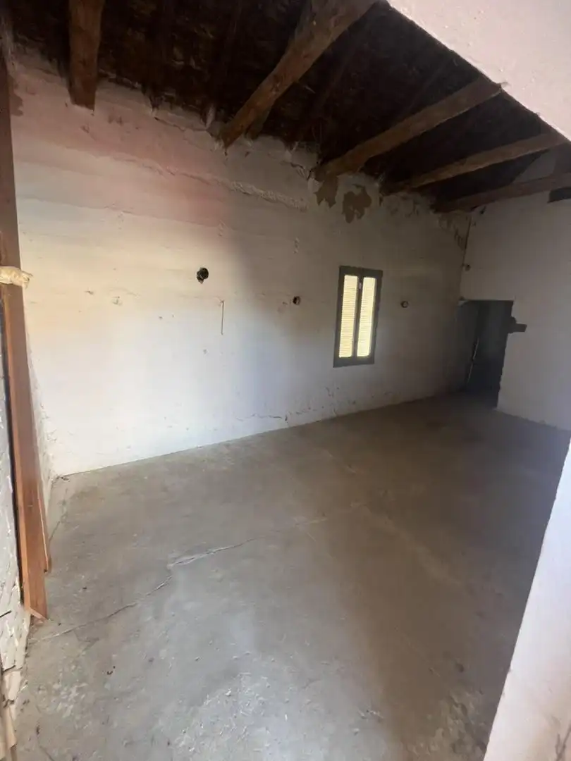 Casa adosada en venda a Avenida de la Constitución, 90, La Villa de Don Fadrique Casa adosada en venda en La Villa de Don Fadrique amb Terrassa, Traster i Moblat