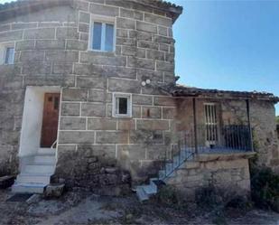 Vista exterior de Casa o xalet en venda en Paderne de Allariz amb Moblat