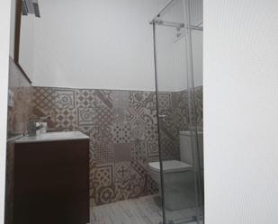 Bathroom of Apartment to rent in Porto do Son  with Balcony
