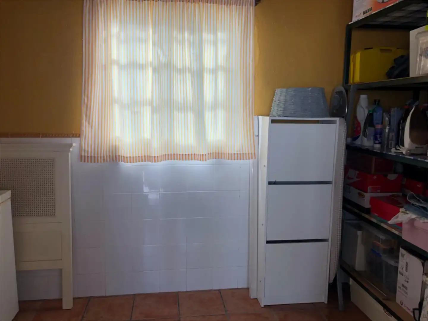 Cuina de Casa o xalet en venda en Bornos amb Aire condicionat i Jardí privat