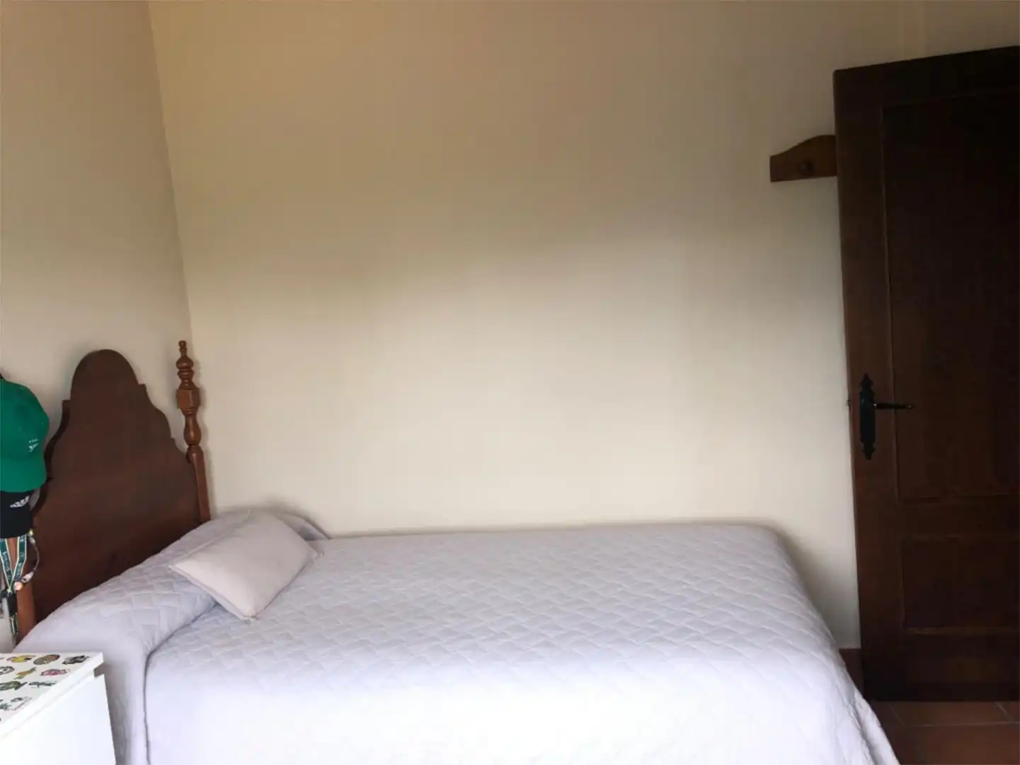Dormitori de Casa o xalet en venda en Bornos amb Aire condicionat i Jardí privat