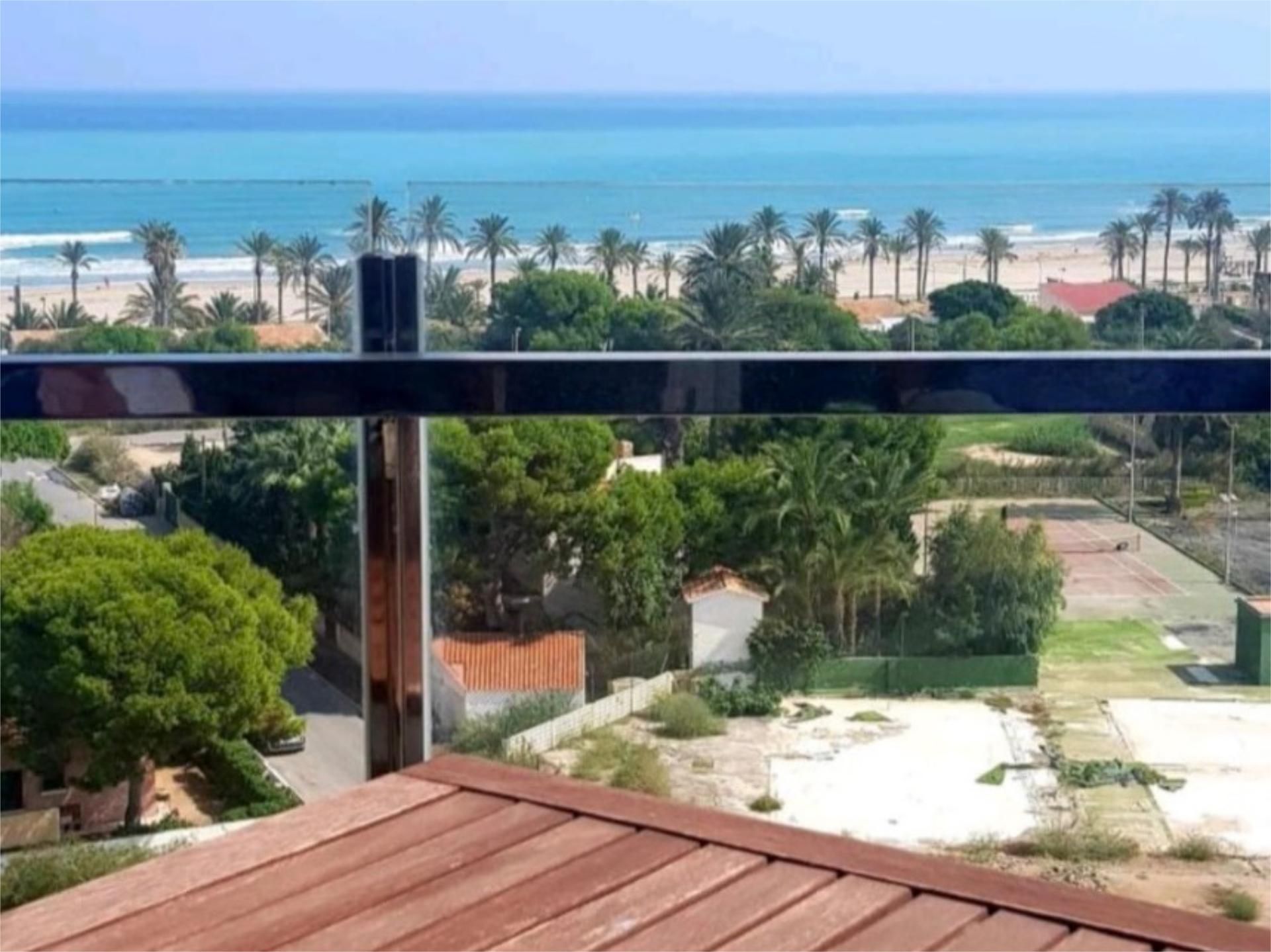 Piso en venta en Calle Violoncellista Vicente Perello, 1, PAU 5